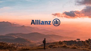 imagem contém paisagem, um viajante ao centro e a logomarca da empresa de seguro viagem allianz